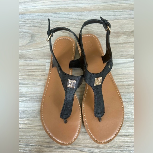 ✨New York & Company Black and Brown Sandals Minimalist T-Strap Design - Picture 1 of 8